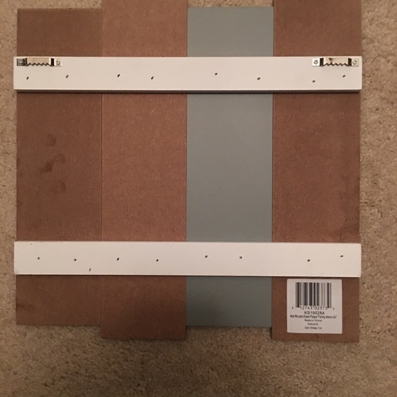 Wall decor - Picture 3 of 3